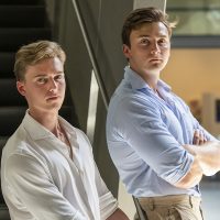 Stanford students help each other prepare for a career in the art world