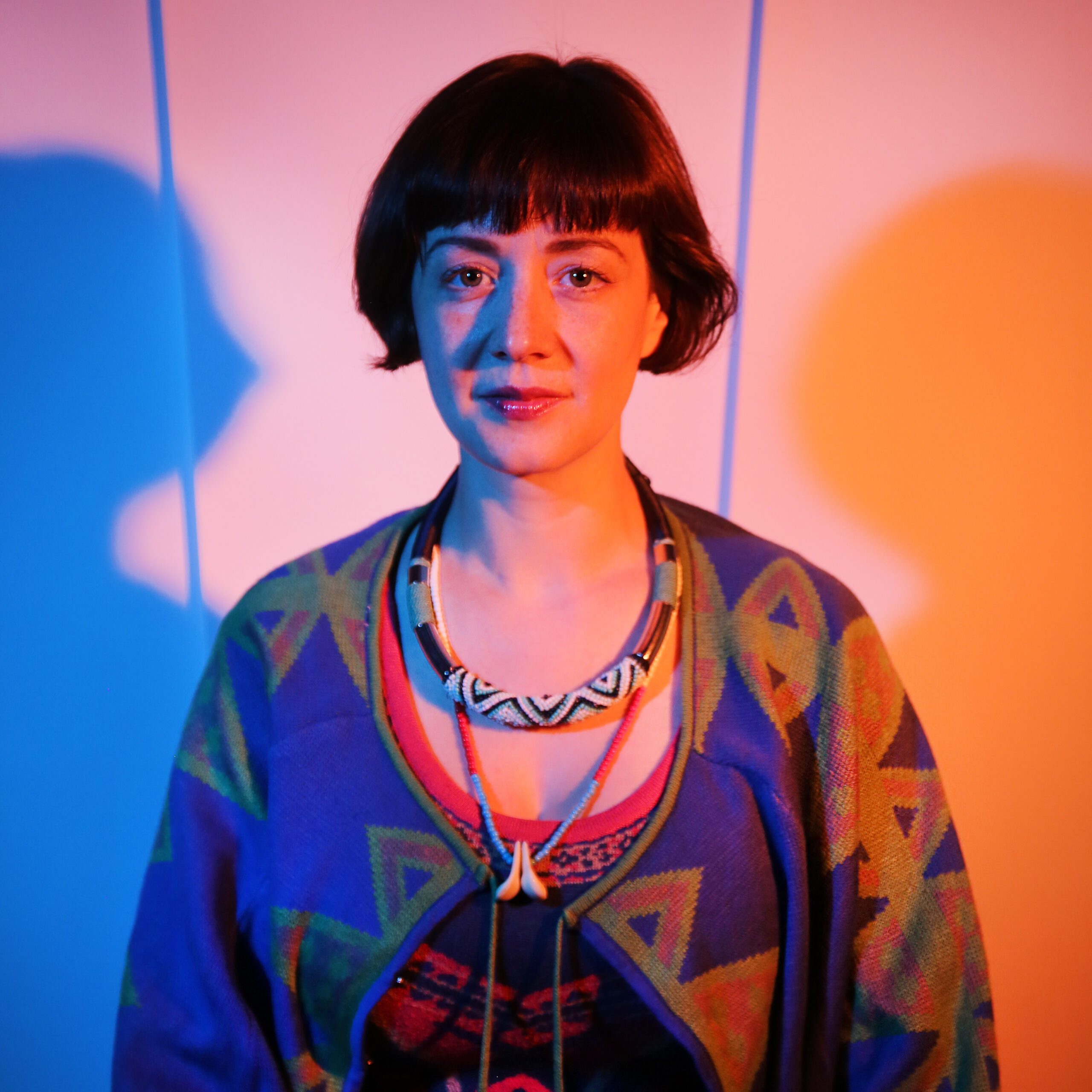 AmeliaWB_MultiColored_Photo